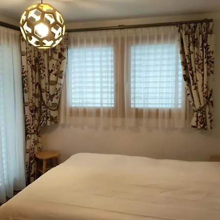 Au Pied De La Telecabine, Saastalcards * Saas Fee