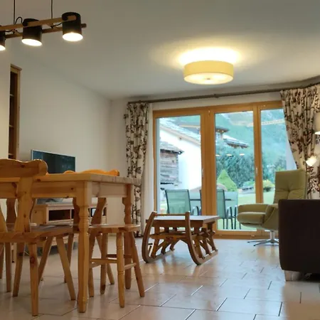 Au Pied De La Telecabine, Saastalcards