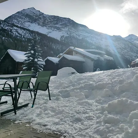 Au Pied De La Telecabine, Saastalcards