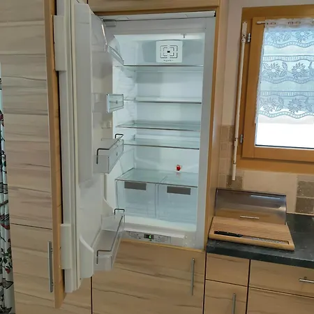 Au Pied De La Telecabine, Saastalcards * Saas Fee