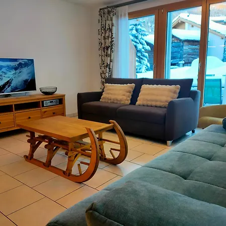 Au Pied De La Télécabine, Saastalcards Apartamento *