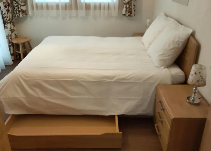 Au Pied De La Telecabine, Saastalcards Saas-Fee