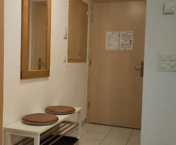 Au Pied De La Telecabine, Saastalcards