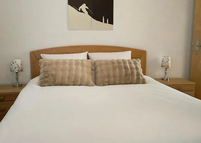 Au Pied De La Telecabine, Saastalcards Apartment