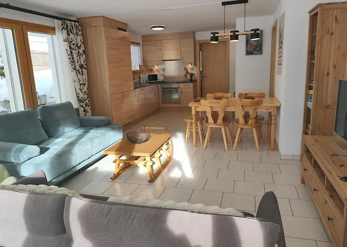 Apartment Au Pied De La Telecabine, Saastalcards *