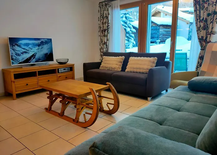 Au Pied De La Telecabine, Saastalcards Apartment *